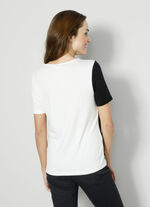 Shirt mit h&uuml;bschem Schmetterlingsmotiv 