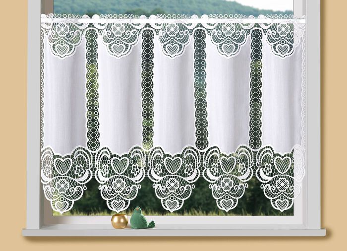 Kurzgardine aus Macram&eacute;-Spitze 