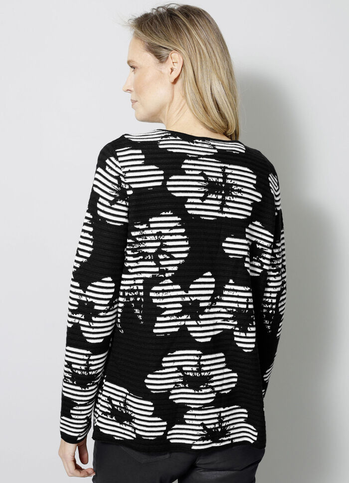 Strickjacke in Feinstrick 