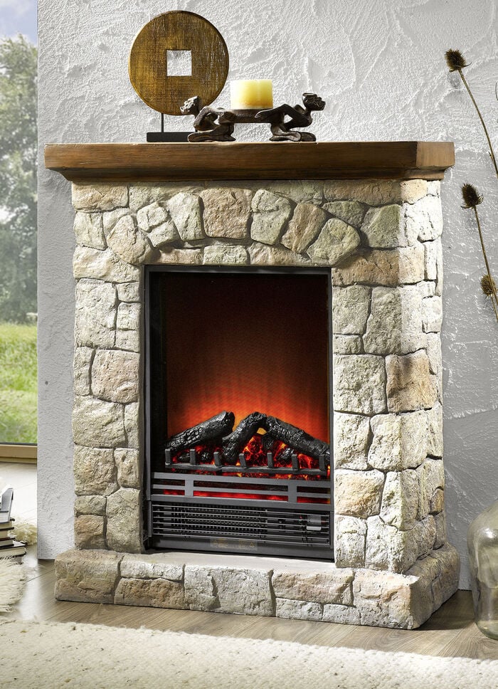 Kaminumbau mit spezieller LED-Beleuchtung 