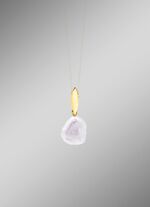 Schmuckst&uuml;ck mit Charakter &ndash; Anh&auml;nger mit Keshi-Perle 