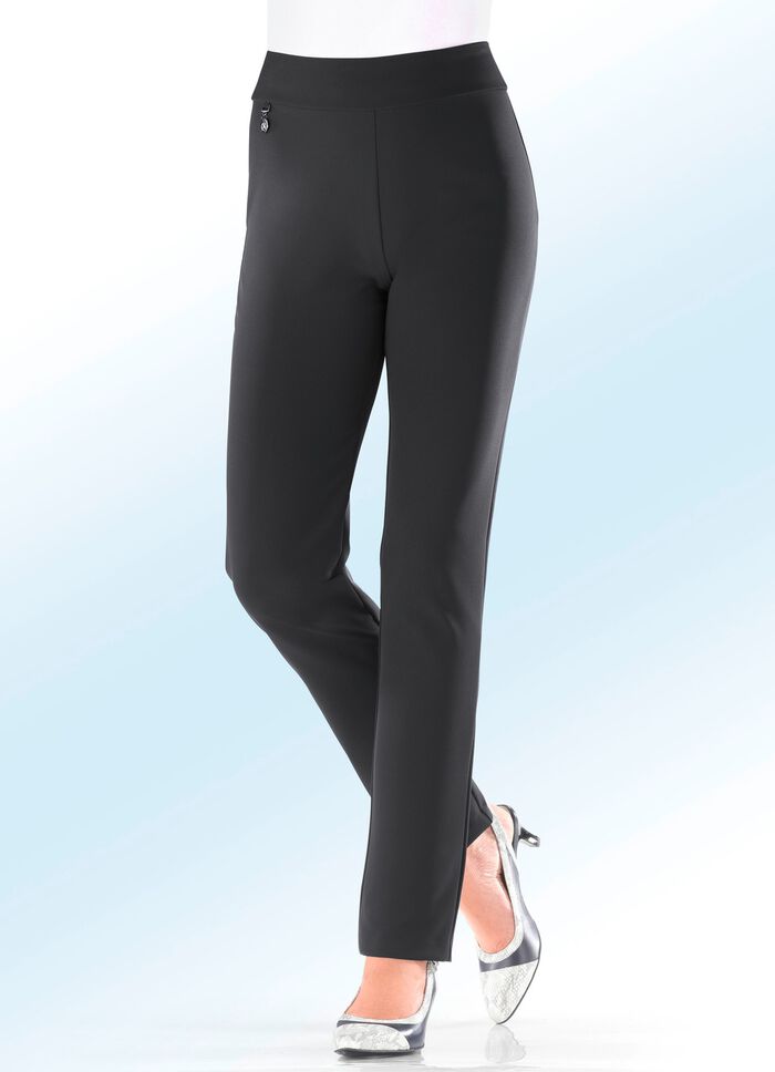 Hose mit eingearbeitetem Shaping-Einsatz 