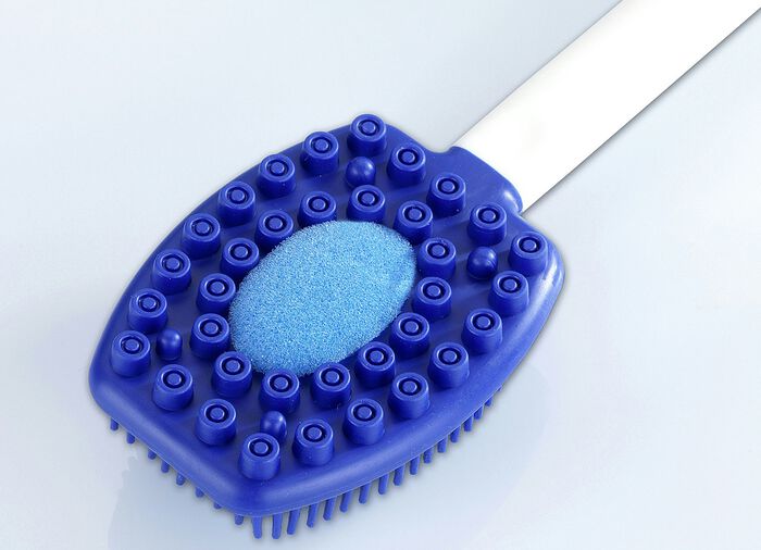 Wellness-Bürste 3-in-1: Reinigen, Pflegen und Massieren in Einem 