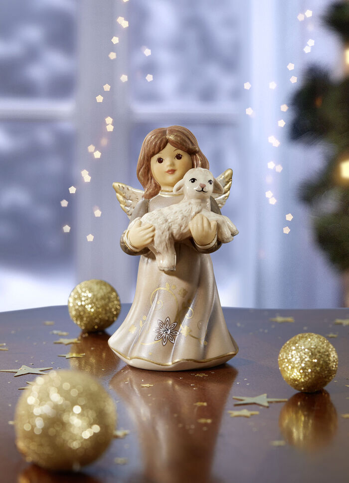 Goebel Engel aus Feinsteingut 