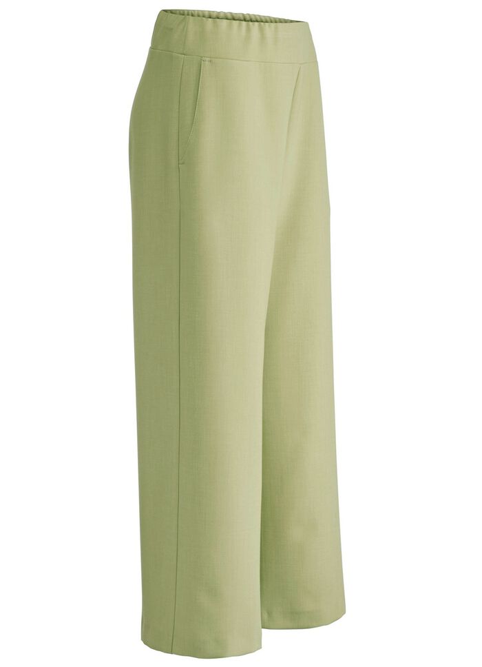 Hose in modisch verk&uuml;rzter L&auml;nge 