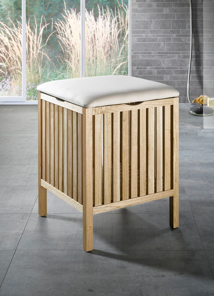 Badhocker aus massivem Walnussholz 