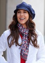 Schal mit Fantasiedessin 