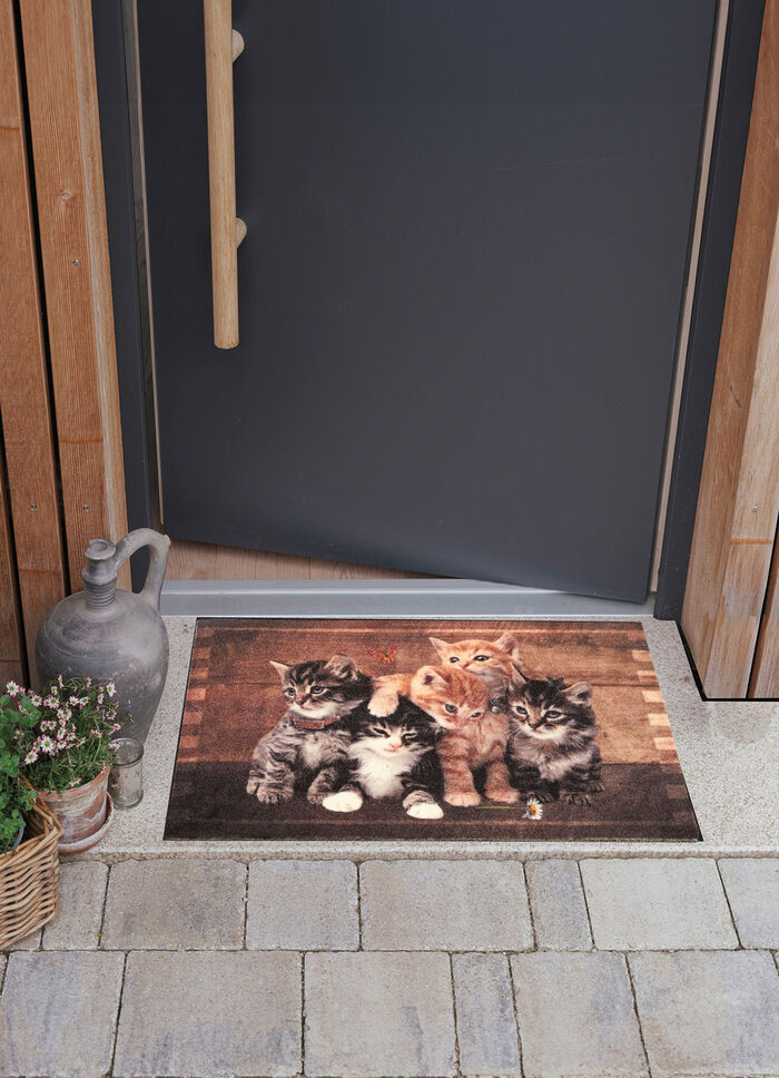 Fu&szlig;matte mit rutschhemmender R&uuml;ckseite  