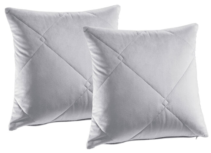 Klassische Tagesdecke und Kissenbez&uuml;ge in edler Samtoptik SILBER