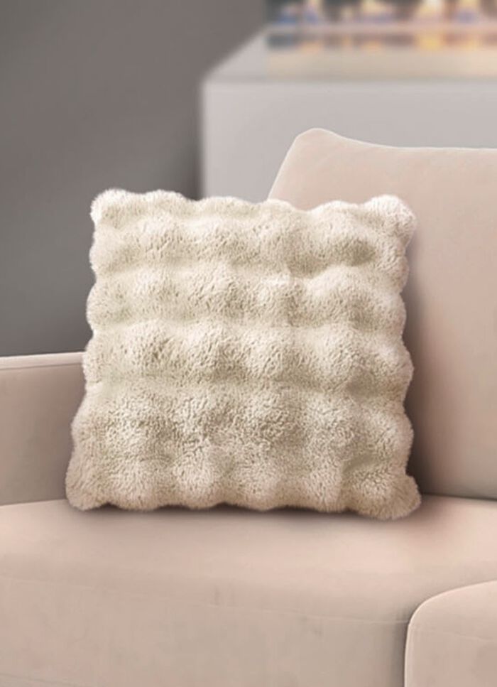 Wohnaccessoires in 3D-Bubble-Optik 