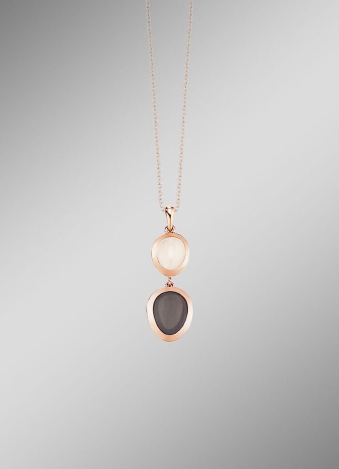 Zauber des Mondes &ndash; Anh&auml;nger mit echtem Mondstein 