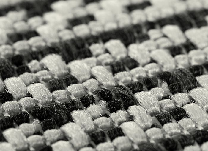 Br&uuml;cken und Teppich f&uuml;r drinnen und drau&szlig;en 