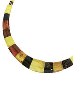 Halskette mit echt Bernstein im Verlauf 