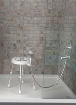 H&ouml;henverstellbarer Duschhocker 