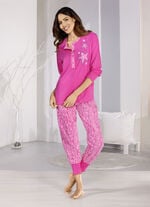 Schlafanzug mit gebogten Abschl&uuml;ssen  