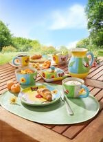 Farbenfrohe Geschirr-Serie aus Steingut 