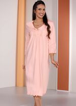 Nachthemd mit Knopfleiste und Spitze sowie 3/4-langen &Auml;rmel 