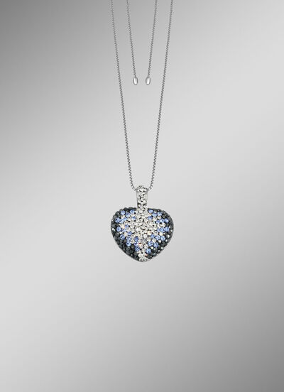 Eleganter Herz-Anhänger mit funkelnden Kristallen 