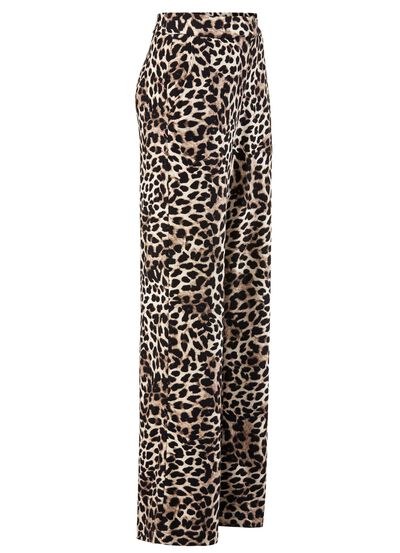 Hose in aktueller Leo-Dessinierung 