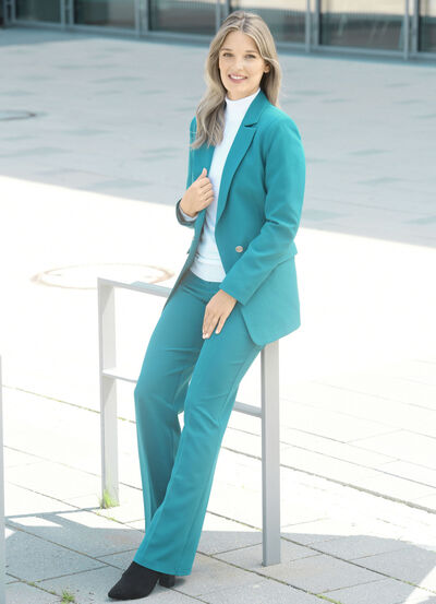 Hosenanzug mit Reverskragen 