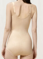 Triumph Doreen+Cotton Hosenkorselett mit bestickten Obercups 