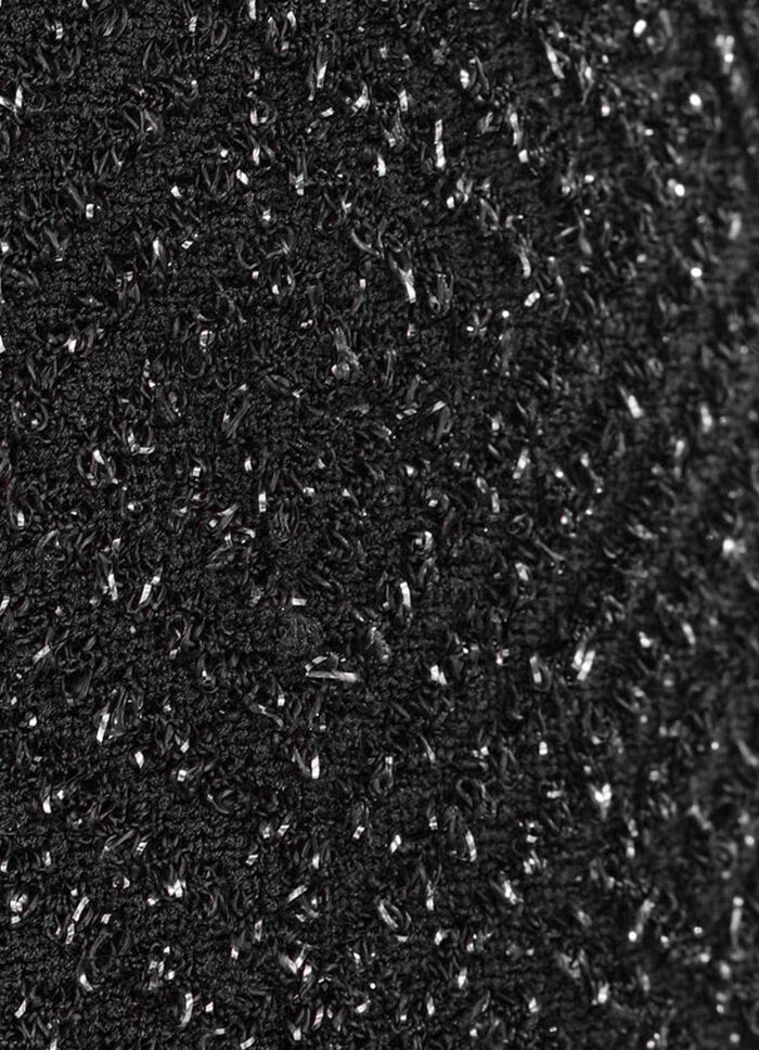 Hose mit edel funkelndem Glanzgarn 