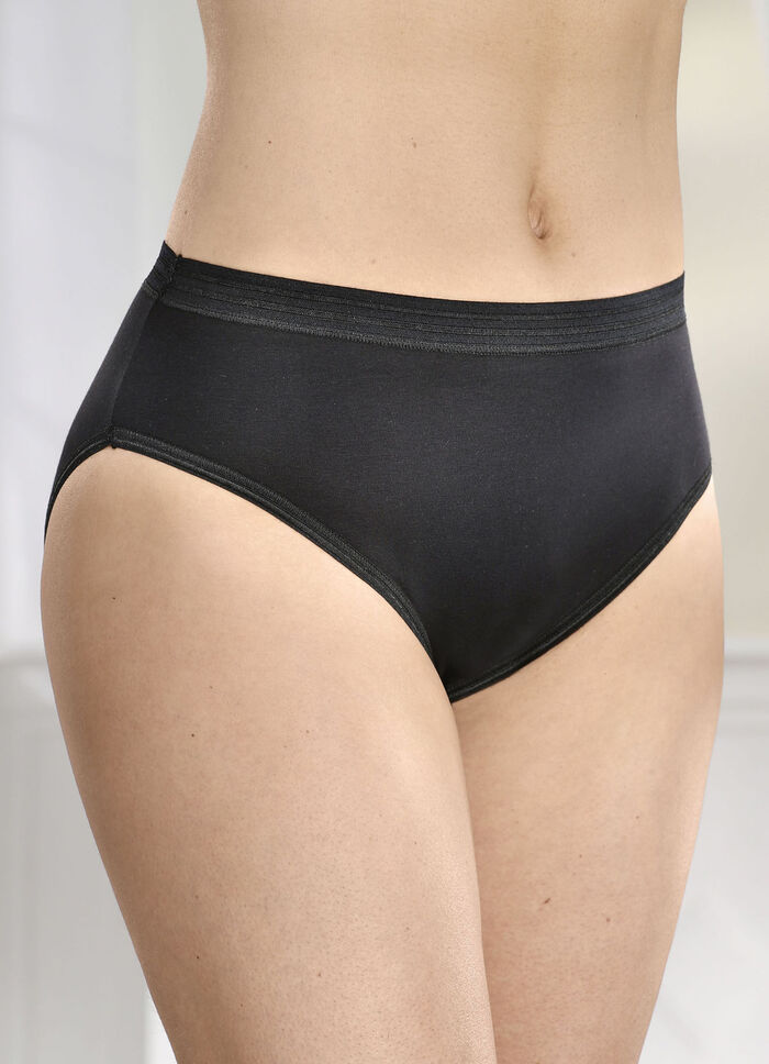 F&uuml;nferpack Slips mit gl&auml;nzenden Abschl&uuml;ssen 3X SCHWARZ, 2X WEISS