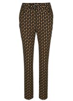 Hose in Minimal-Dessinierung 