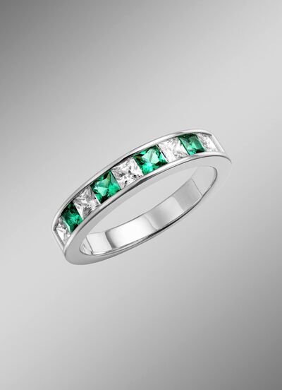 Strahlende Eleganz: Damenring mit synth. Zirkonia und Glassteinen 