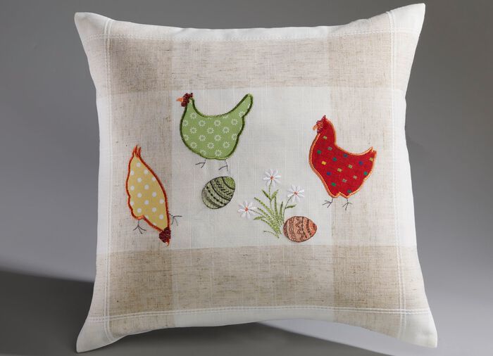 Tisch- und Raumdekoration mit aufwendigen Applikationen 