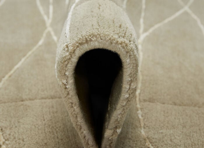 Handgeknüpfte Brücken und Teppiche in Naturfaser-Qualität 