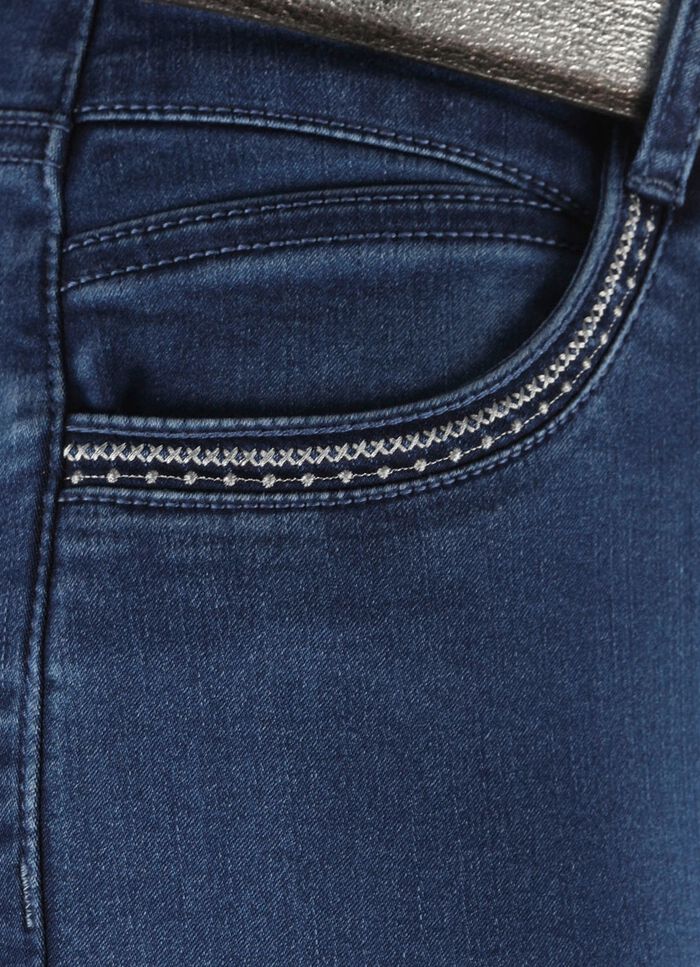 Jeans in 5-Pocket-Form 