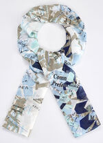 Schal mit Fantasiedessin 