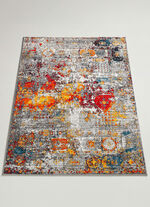 Farbenfrohe Brücken und Teppiche 