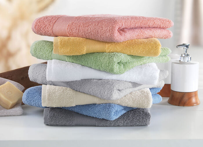 Kuschelige Frottier-Serie mit Bordüre ANTHRAZIT