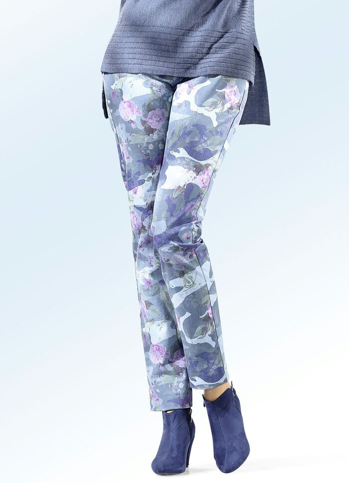 Hose mit angesagter Dessinierung INDIGOBL.-HELLBL.-ORCHIDEE