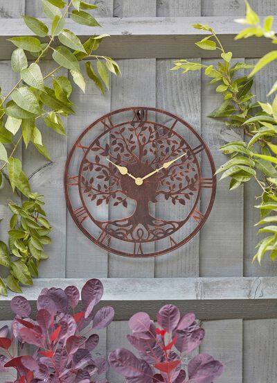 Wanduhr mit Lebensbaummotiv 