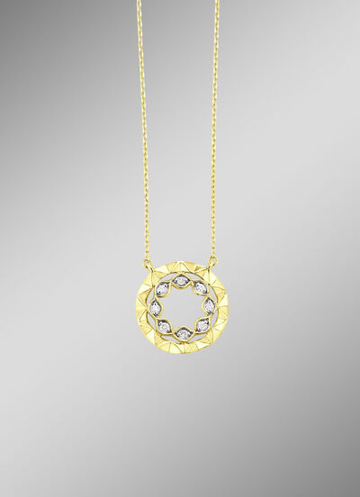 Halskette mit feinem Funkeln 