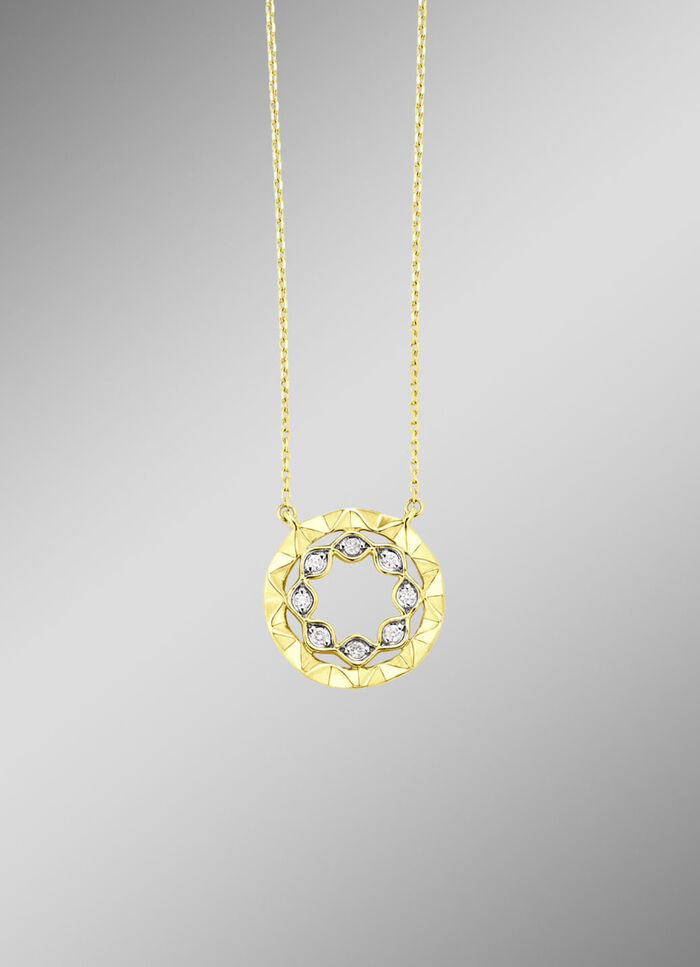 Halskette mit feinem Funkeln 