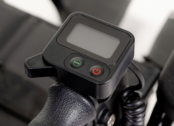 Elektrischer Rollstuhl/Rollator 2-in-1 