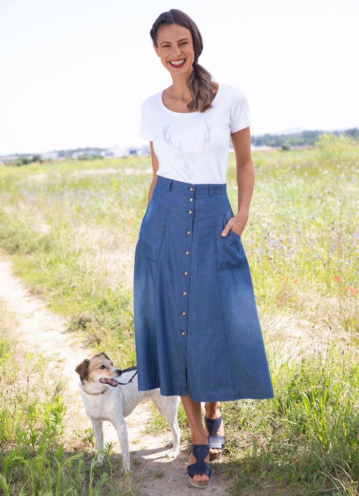 Rock mit Schmuckknöpfen 