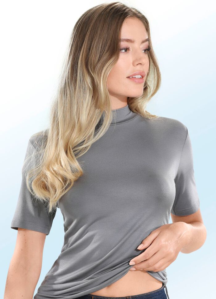 Zweierpack Shirts mit Stehkragen und kurzen &Auml;rmeln 