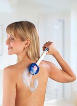 Wellness-B&uuml;rste 3-in-1: Reinigen, Pflegen und Massieren in Einem 