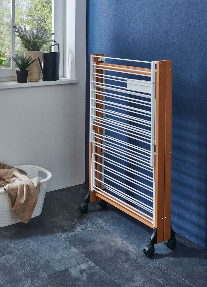 W&auml;schest&auml;nder aus massivem Holz 