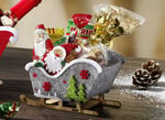 Weihnachts-Schlitten mit Weihnachtsleckereien BUNT