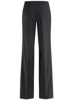 Hose in angesagter Weite 