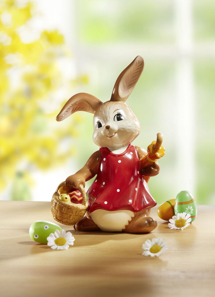 Hase aus Feinsteingut 