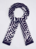 Schal mit grafischem Dessin 