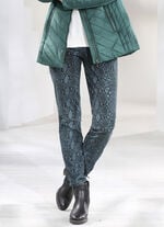 Hose mit angesagter Reptildessinerung 