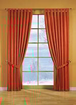 Fensterdekoration aus THERMO-CHENILLE gegen Zugluft und K&auml;lte 